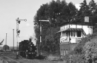 Am Stellwerk (Graustufen)