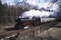 Schnellzug mit 03 204