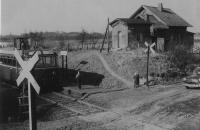 Das Bahnwärterhaus (Graustufen)